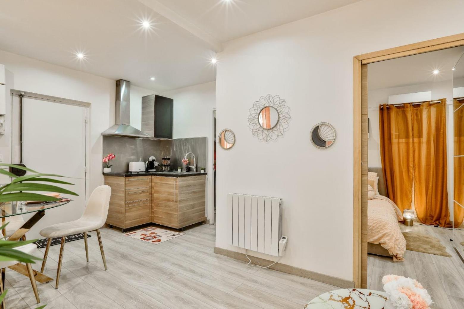 Le Nid Douillet Appartement Confortable A 5 Min Du Stade De France Et Proche De L'Aeroport Cdg Saint-Denis  Bagian luar foto