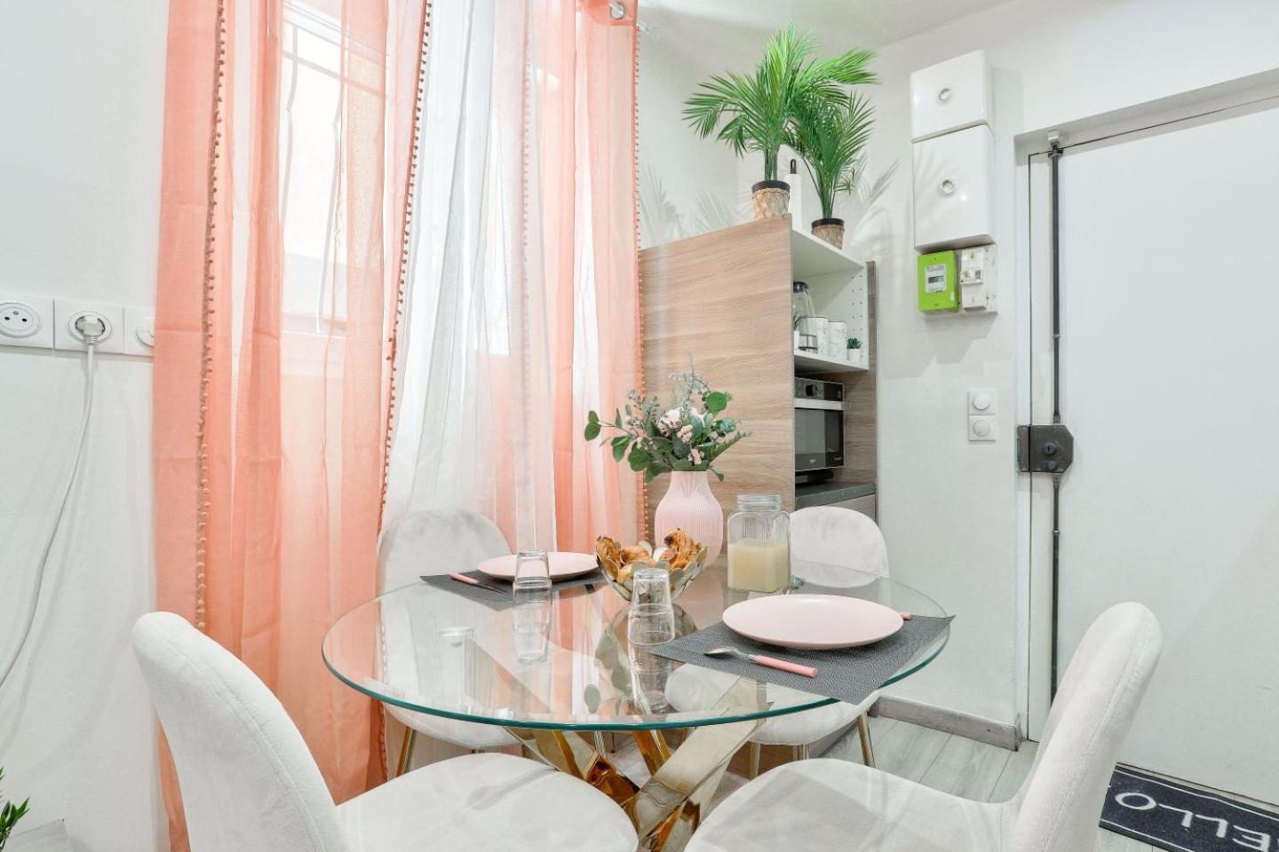 Le Nid Douillet Appartement Confortable A 5 Min Du Stade De France Et Proche De L'Aeroport Cdg Saint-Denis  Bagian luar foto